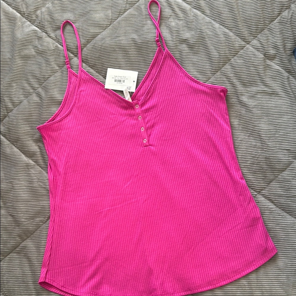 Ribbed Tank